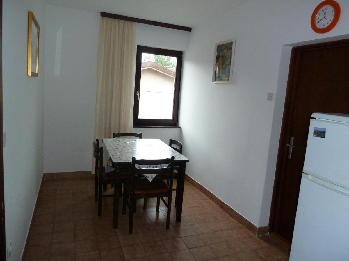Apartment Nada 1 Ядраново Екстер'єр фото